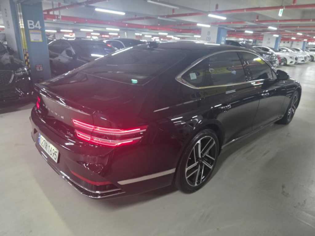 Genesis G80 - Vista 4