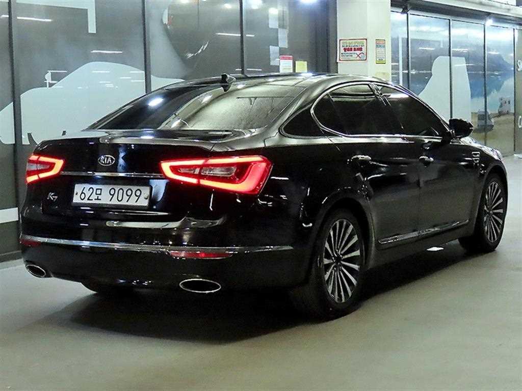 KIA K7 - Vista 4