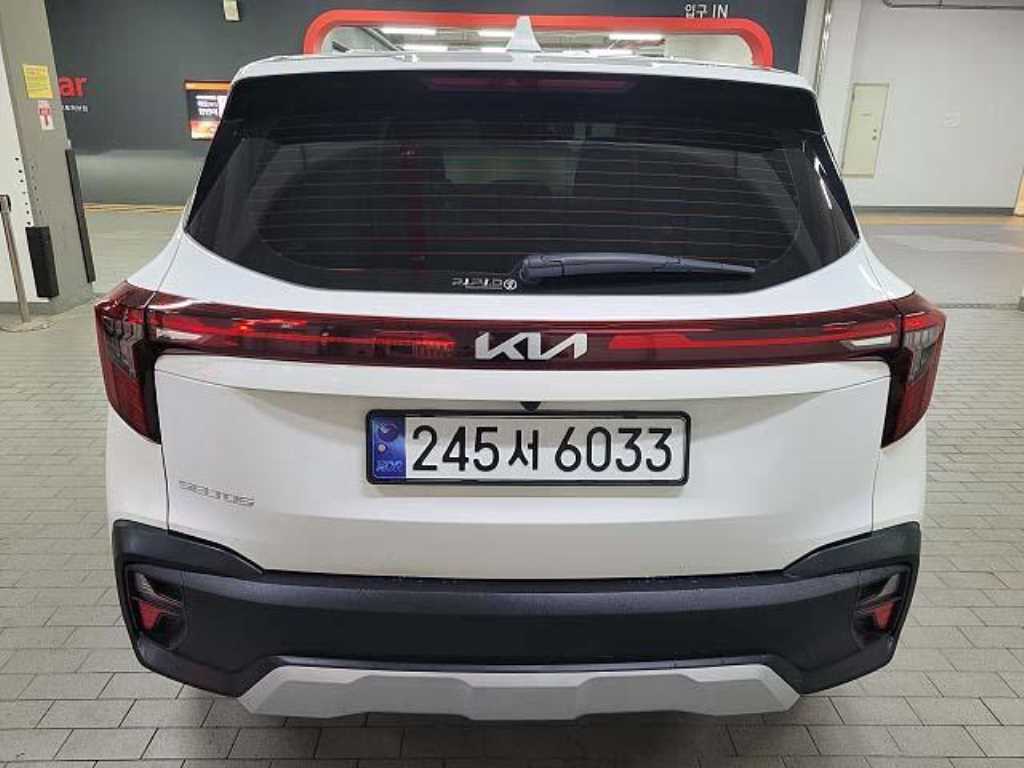 KIA Seltos - Vista 5