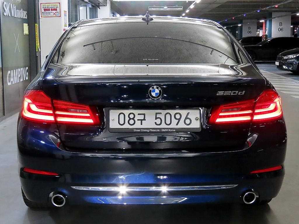 BMW 5 Series - Vista 5