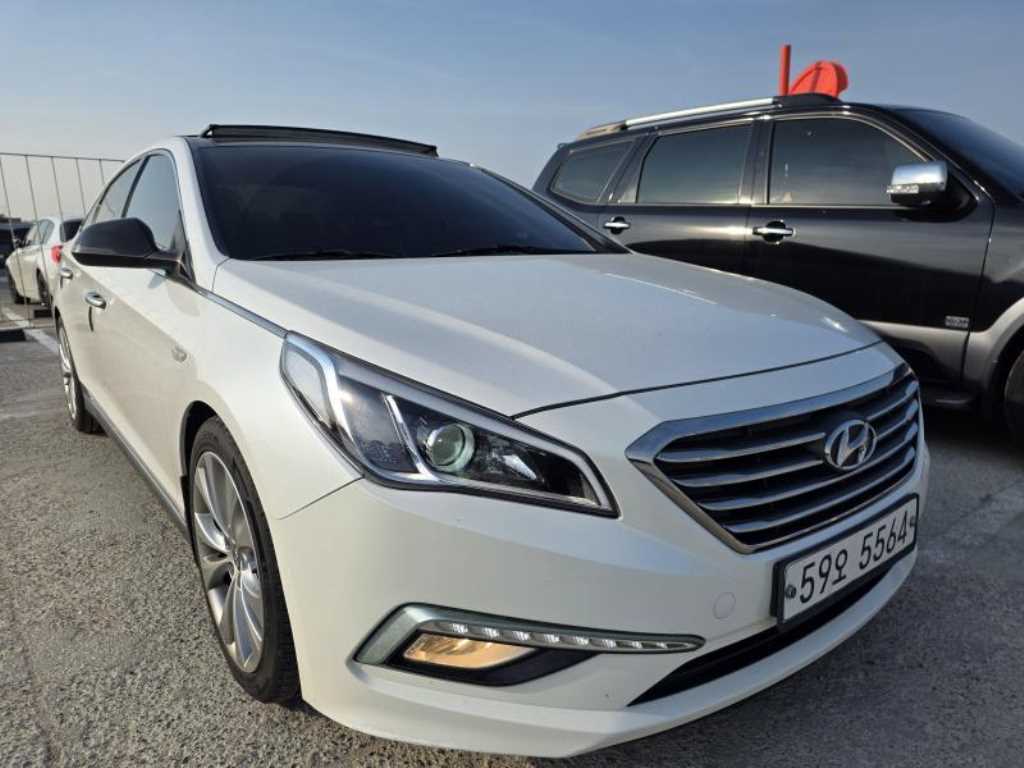 HYUNDAI Sonata - Vista 5