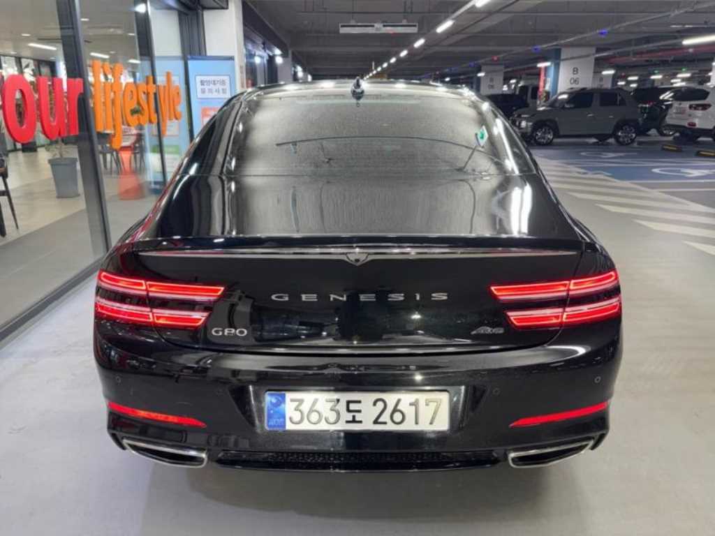 Genesis G80 - Vista 5