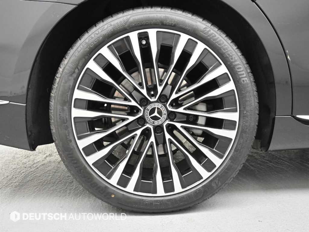 Mercedes Benz S Class - Vista 5