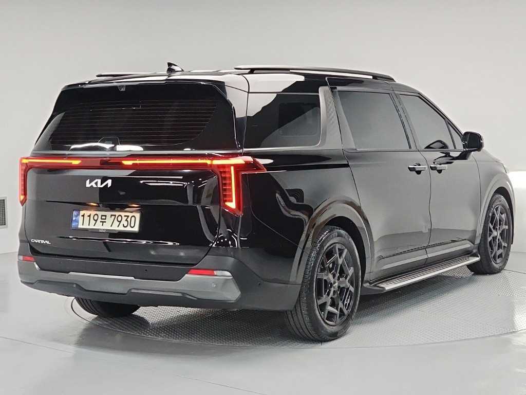 KIA Carnival - Vista 4