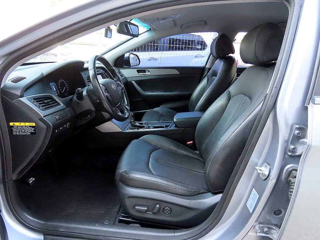 HYUNDAI Sonata - Vista 5