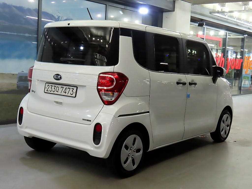KIA Ray - Vista 4
