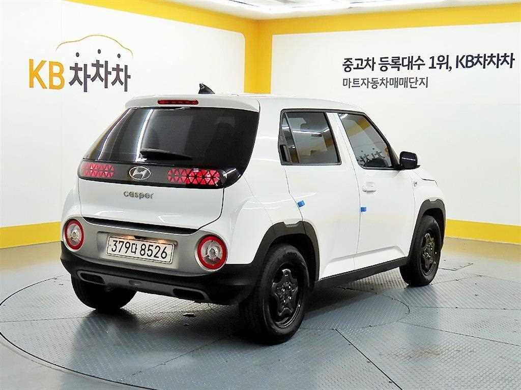 HYUNDAI Casper - Vista 5