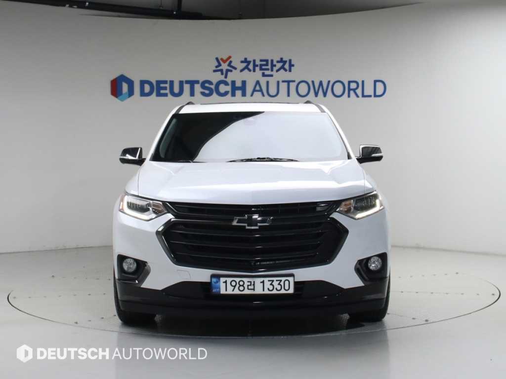 Chevrolet Travers - Vista 4
