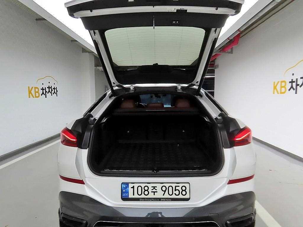 BMW X6 - Vista 5