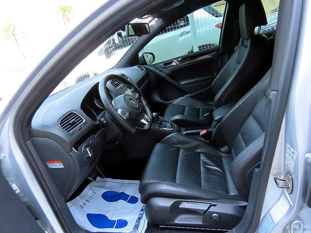 Volkswagen Golf - Vista 5