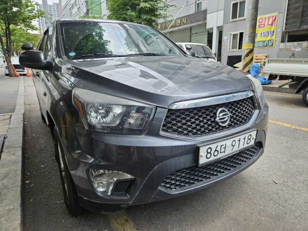 Ssangyong Korando - Vista 5