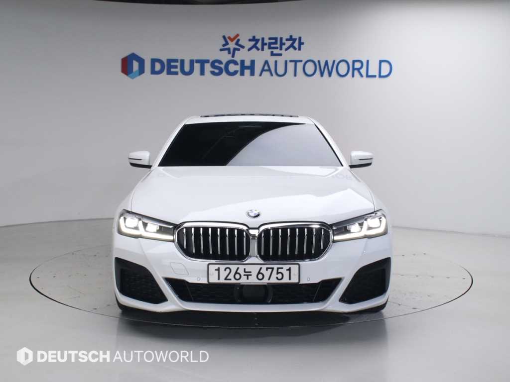 BMW 5 Series - Vista 4