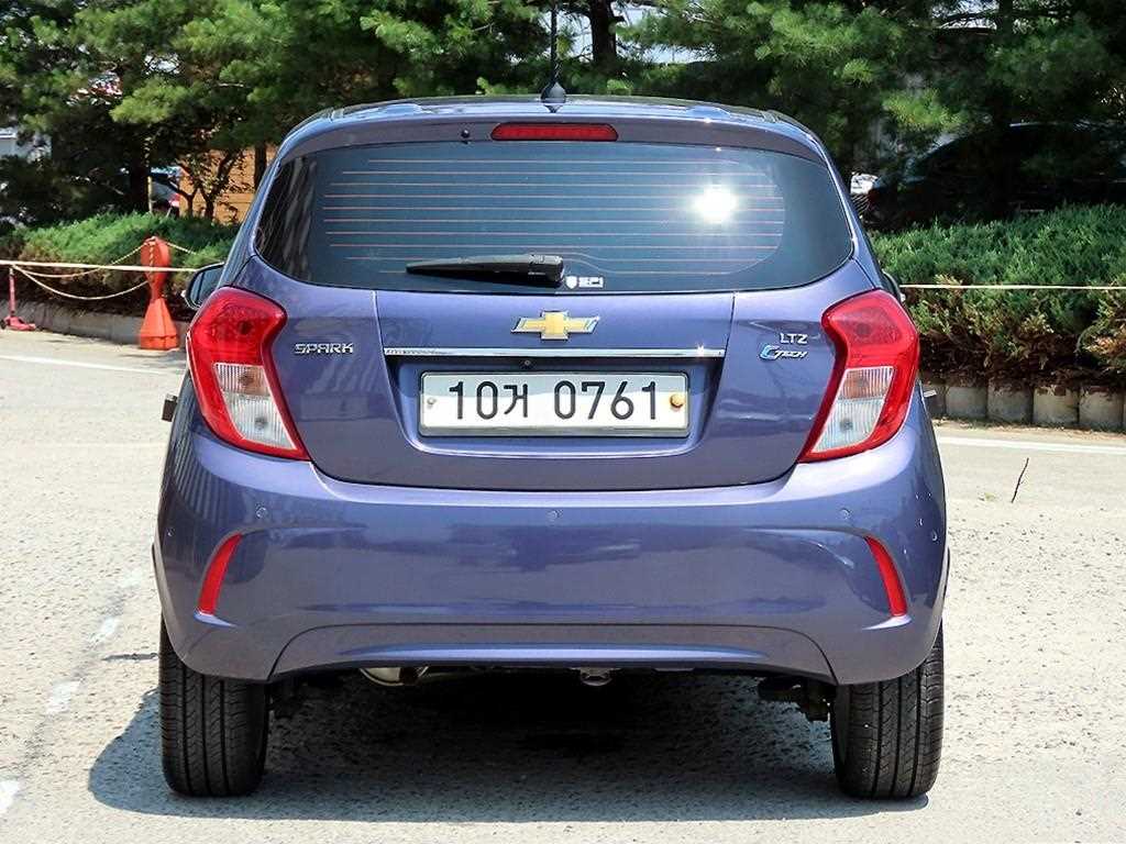 Chevrolet Spark - Vista 4