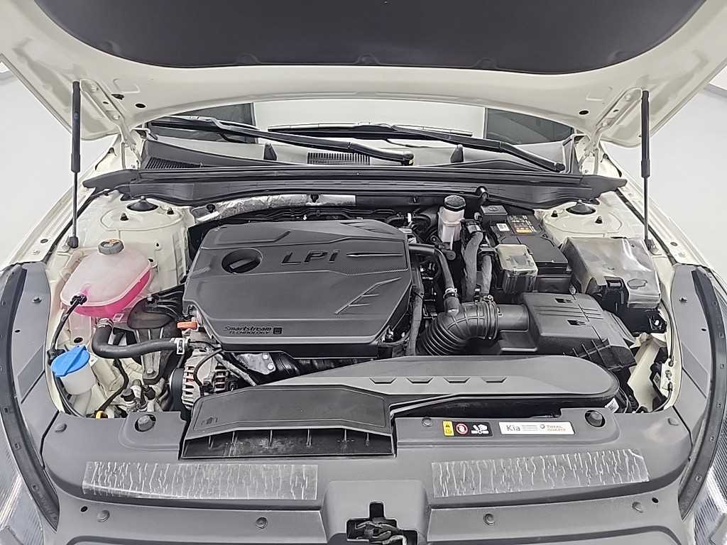 KIA K5 - Vista 5