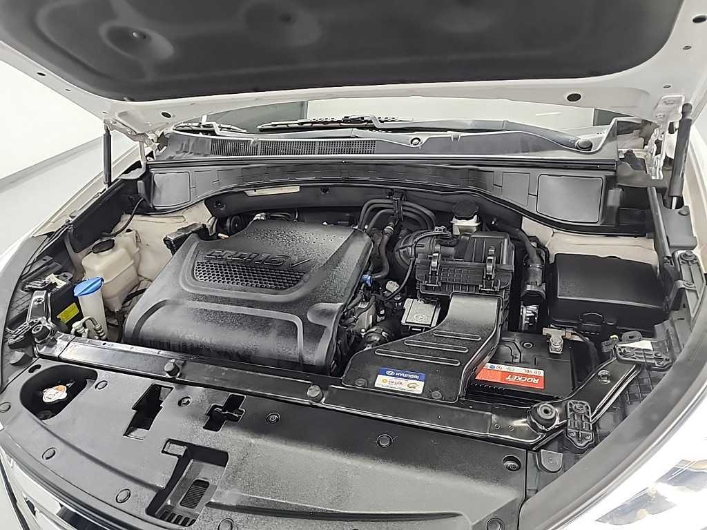 HYUNDAI Santa Fe - Vista 5