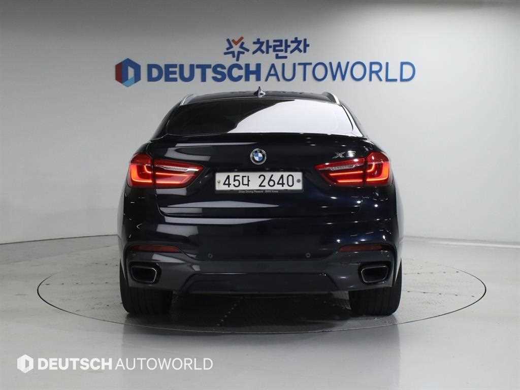 BMW X6 - Vista 4