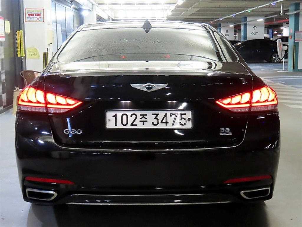 Genesis G80 - Vista 5