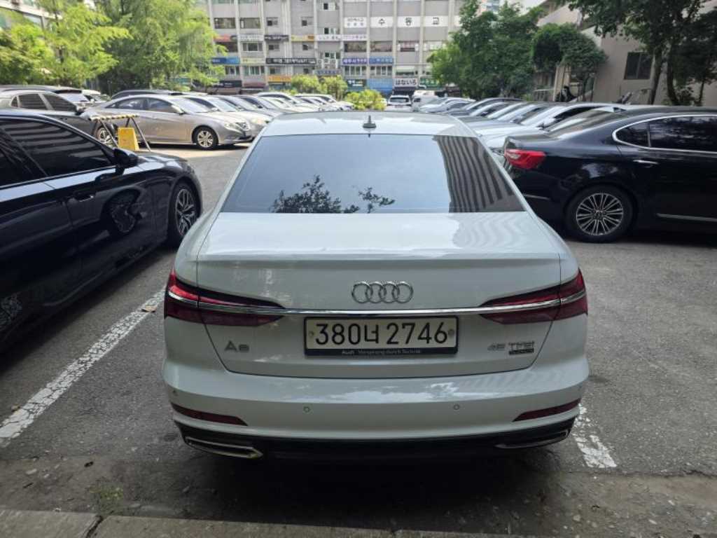 Audi A6 - Vista 5