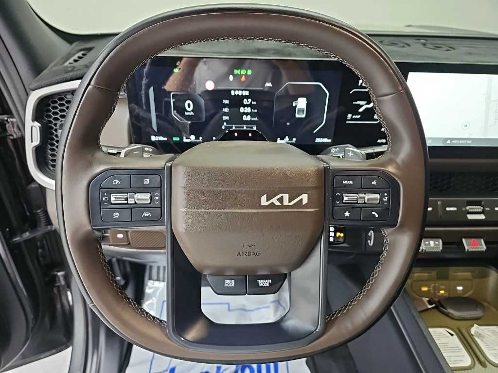Kia Tasman 2.5 T-GDI 4WD Adventure 10