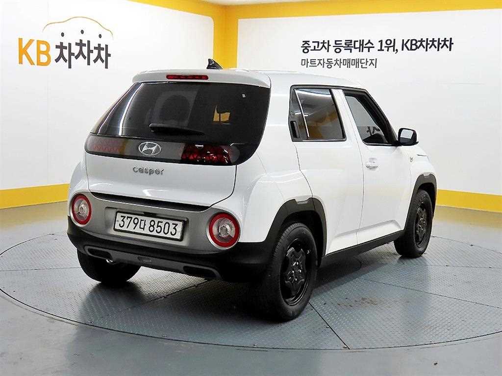HYUNDAI Casper - Vista 4