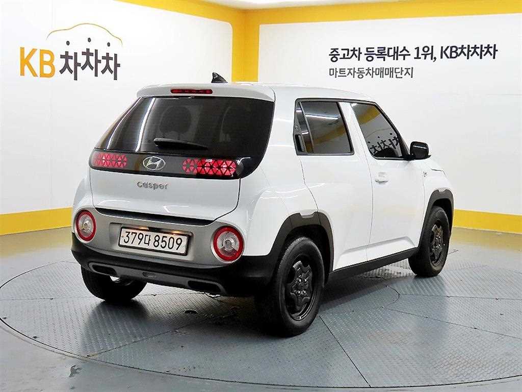 HYUNDAI Casper - Vista 4