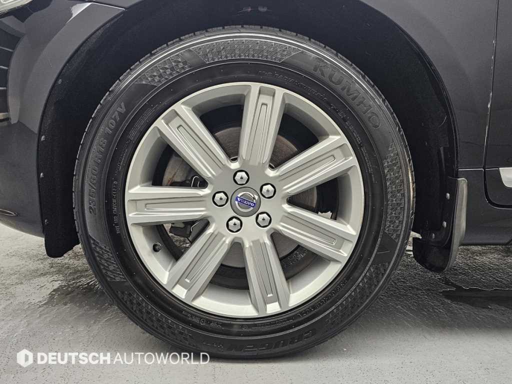Volvo XC60 - Vista 5