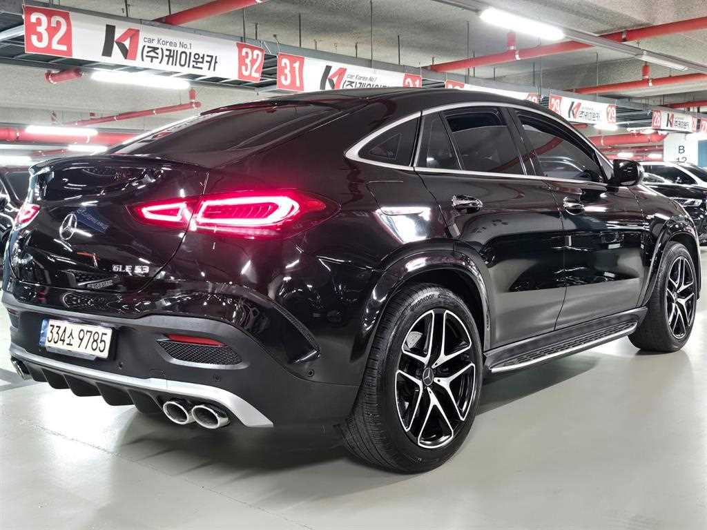 Mercedes Benz GLE Class - Vista 4