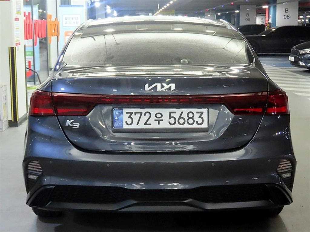 KIA K3 - Vista 5