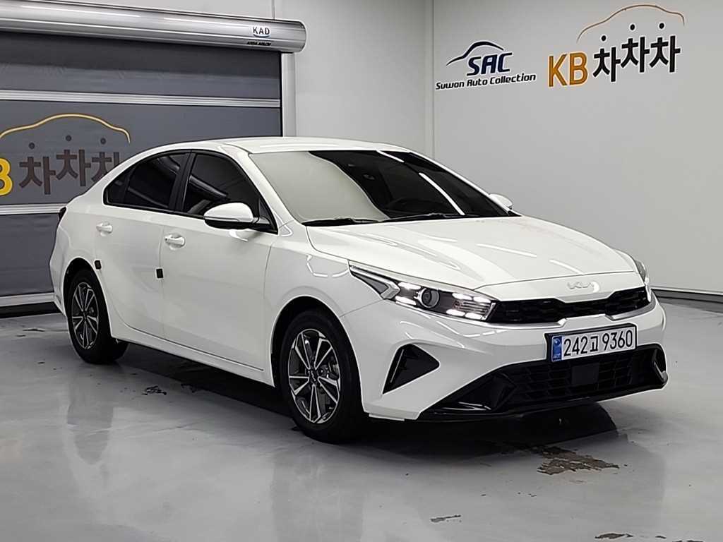 KIA K3 - Vista 4