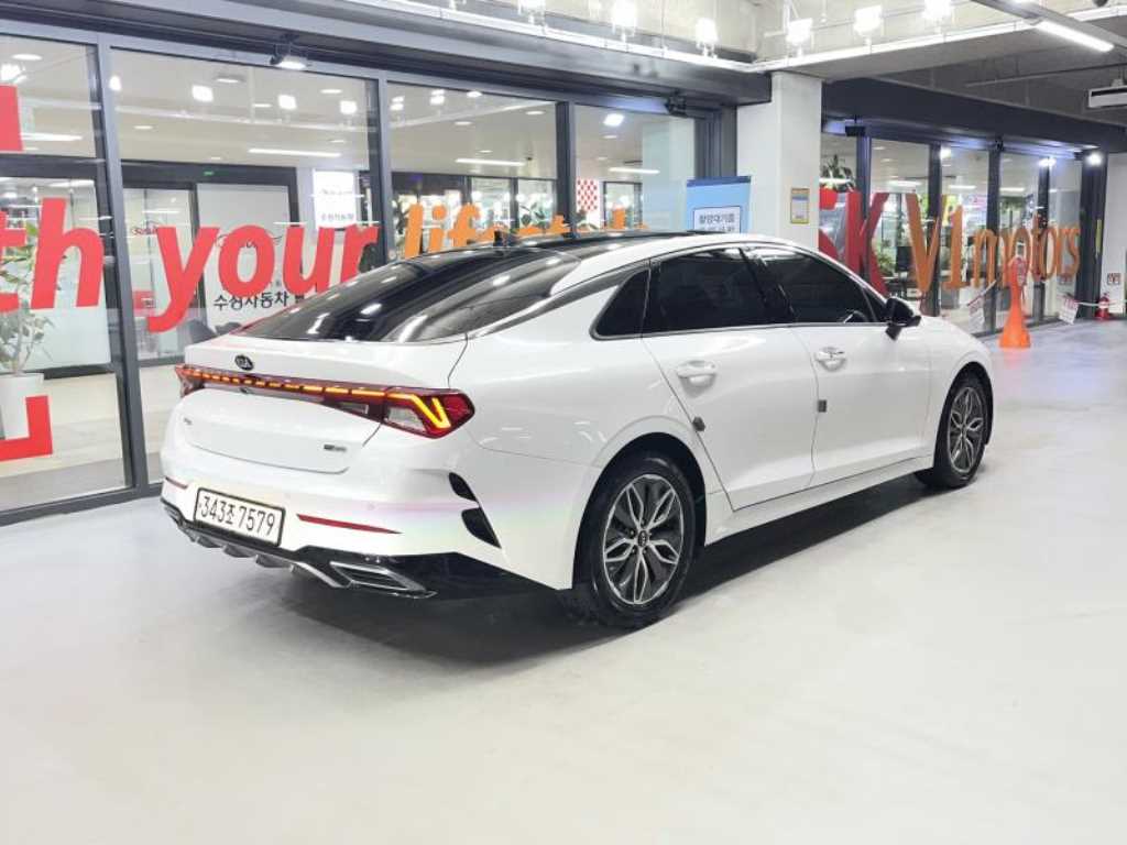KIA K5 - Vista 4