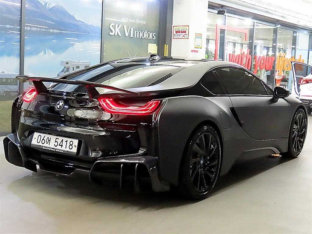 BMW i8 - Vista 4