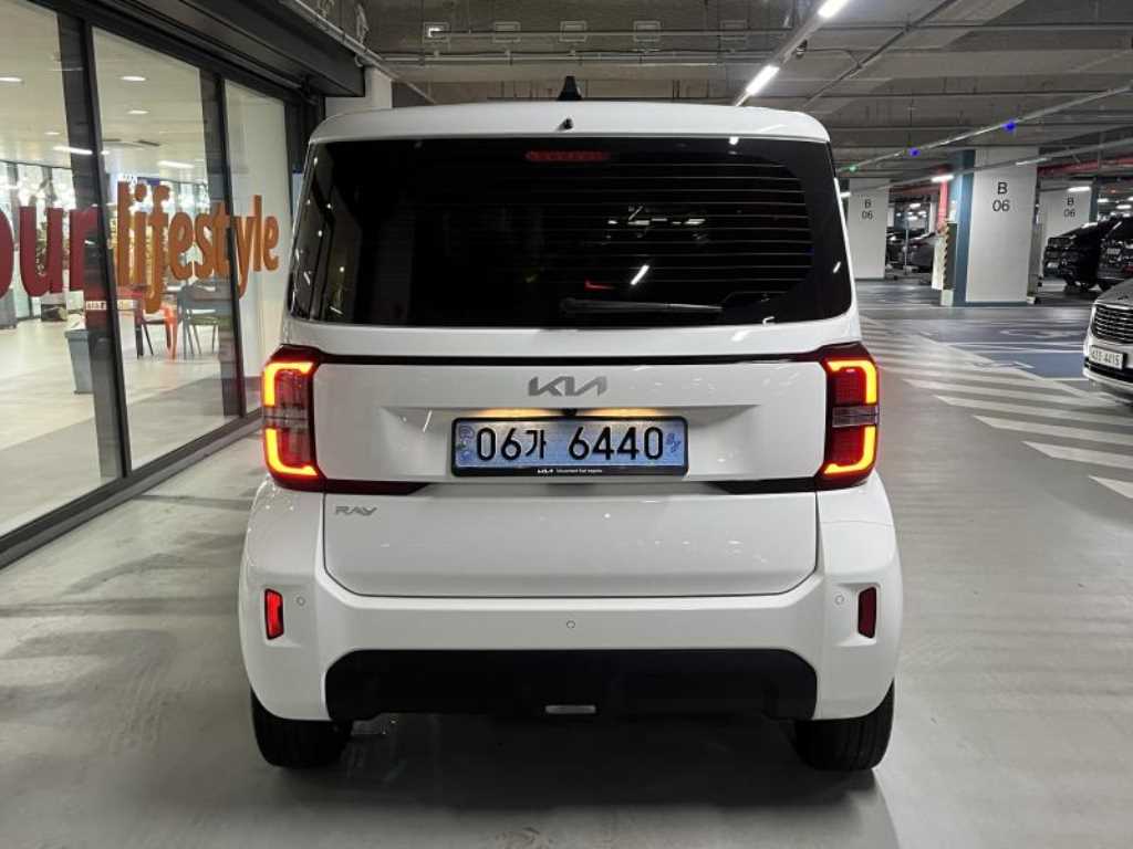 KIA Ray - Vista 5