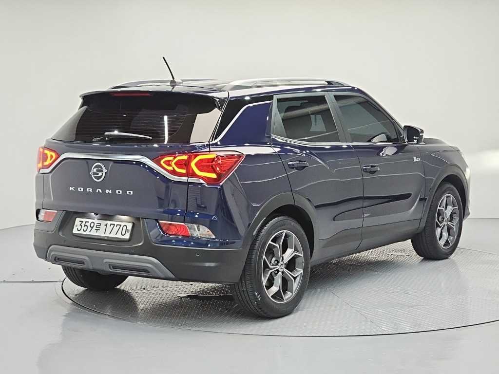 Ssangyong Korando - Vista 4