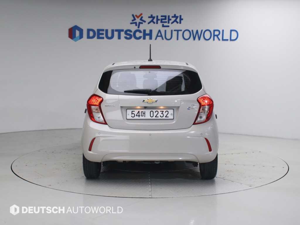 Chevrolet Spark - Vista 4