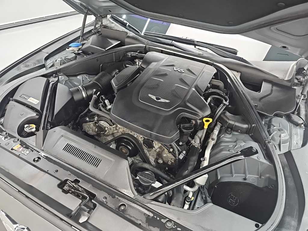 Genesis G80 - Vista 5