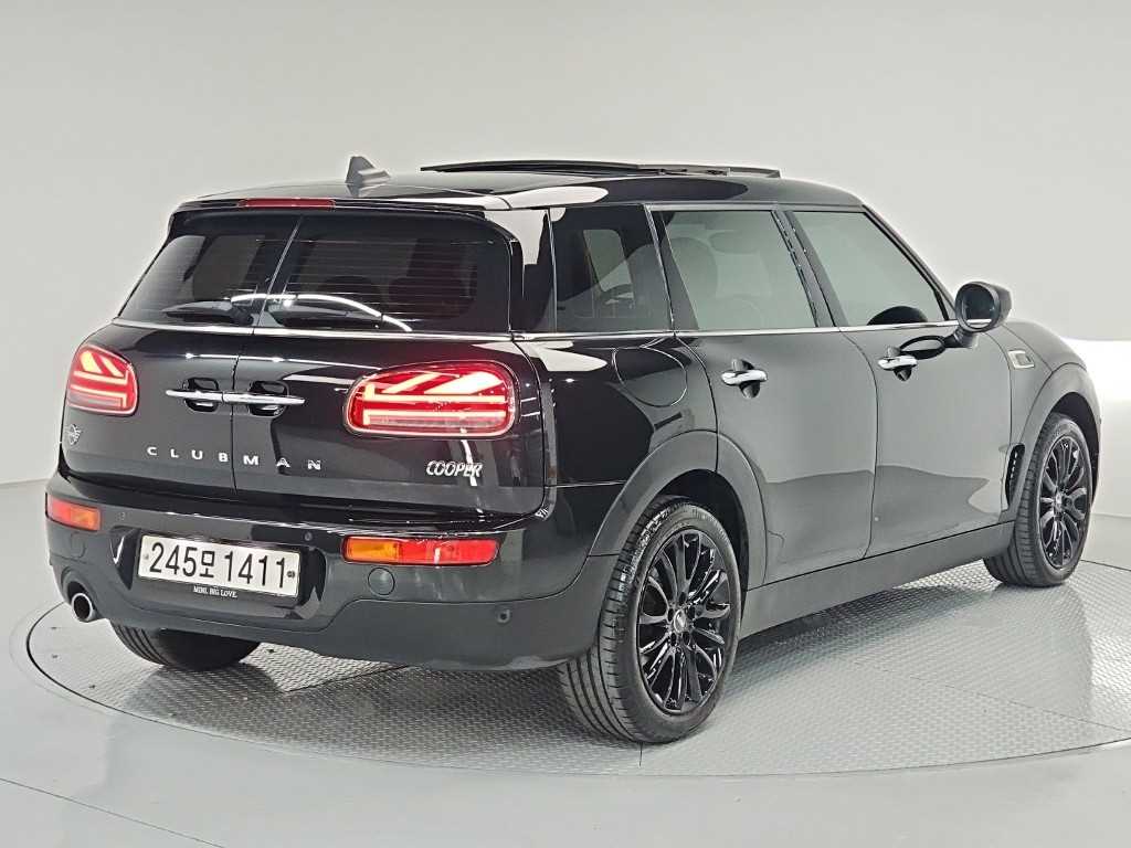 Mini Clubman - Vista 4