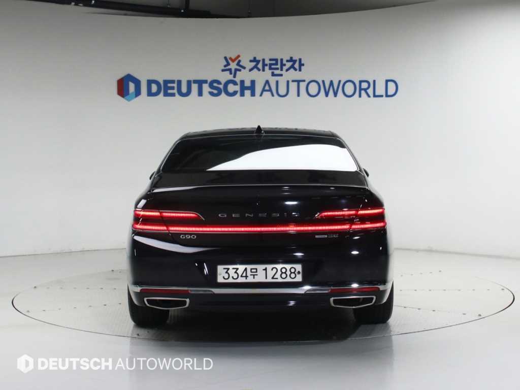 Genesis G90 - Vista 4