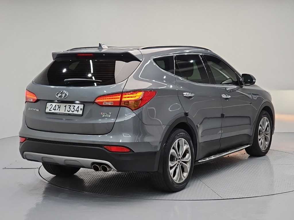 HYUNDAI Santa Fe - Vista 4