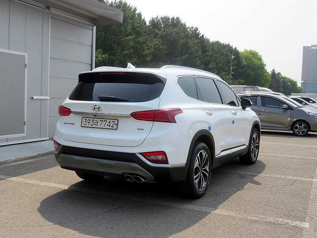 HYUNDAI Santa Fe - Vista 4