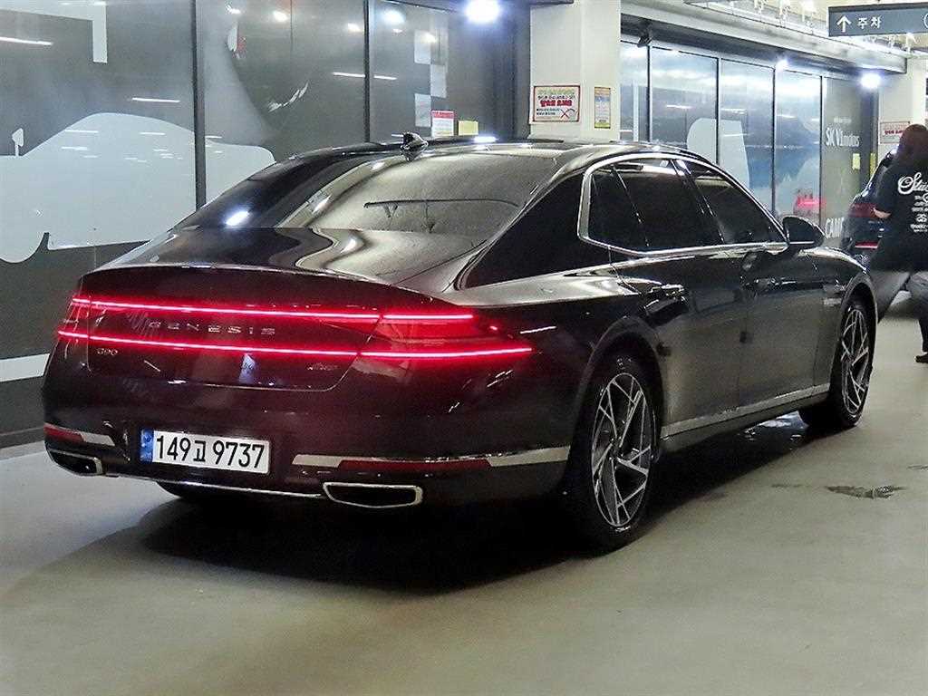Genesis G90 - Vista 4