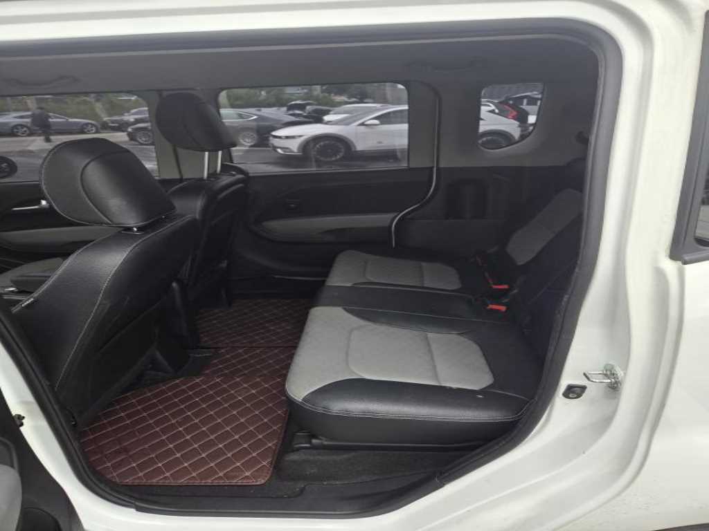 KIA Ray - Vista 5