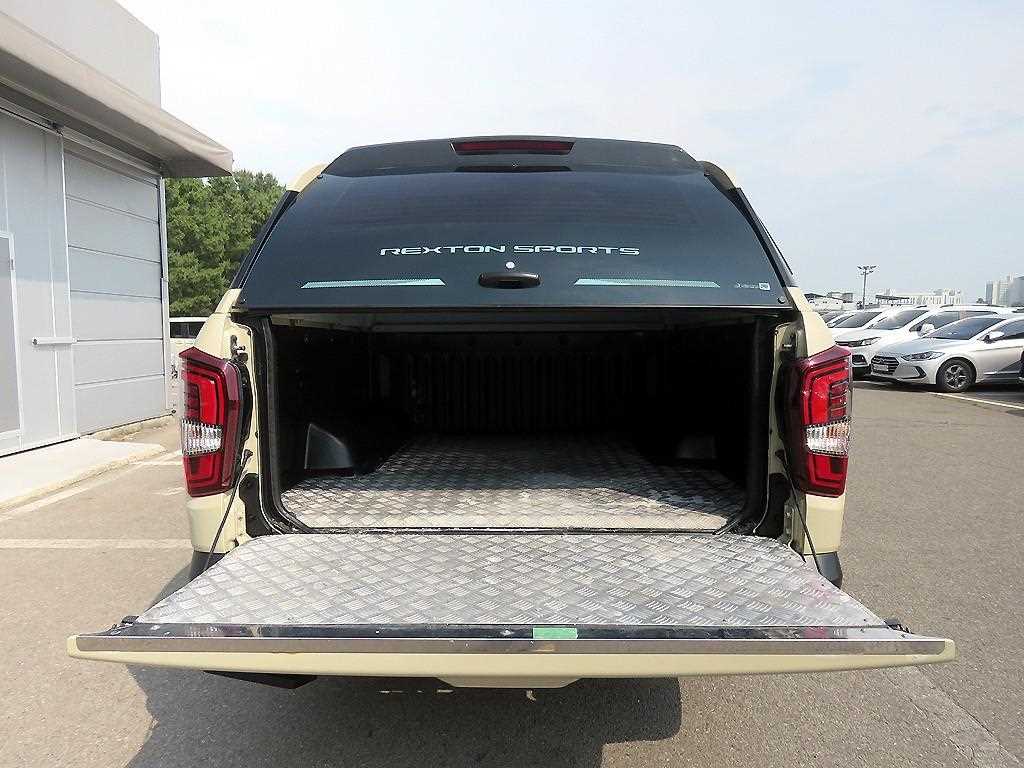 Ssangyong Rexton - Vista 5