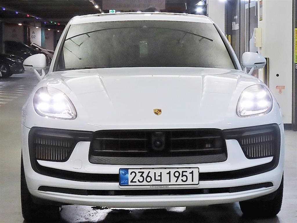 Porsche Macan Gasoline 2.9 S 3