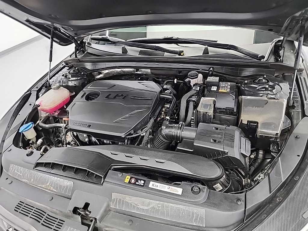 KIA K5 - Vista 5