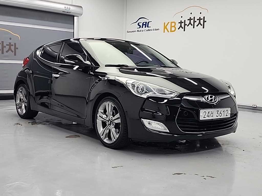 HYUNDAI Veloster - Vista 4