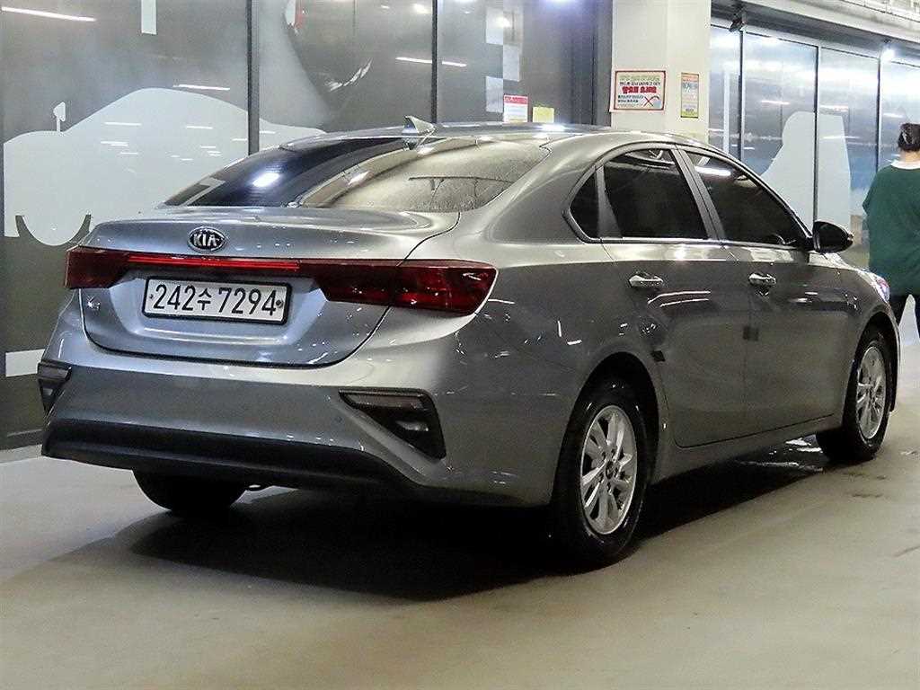 KIA K3 - Vista 4
