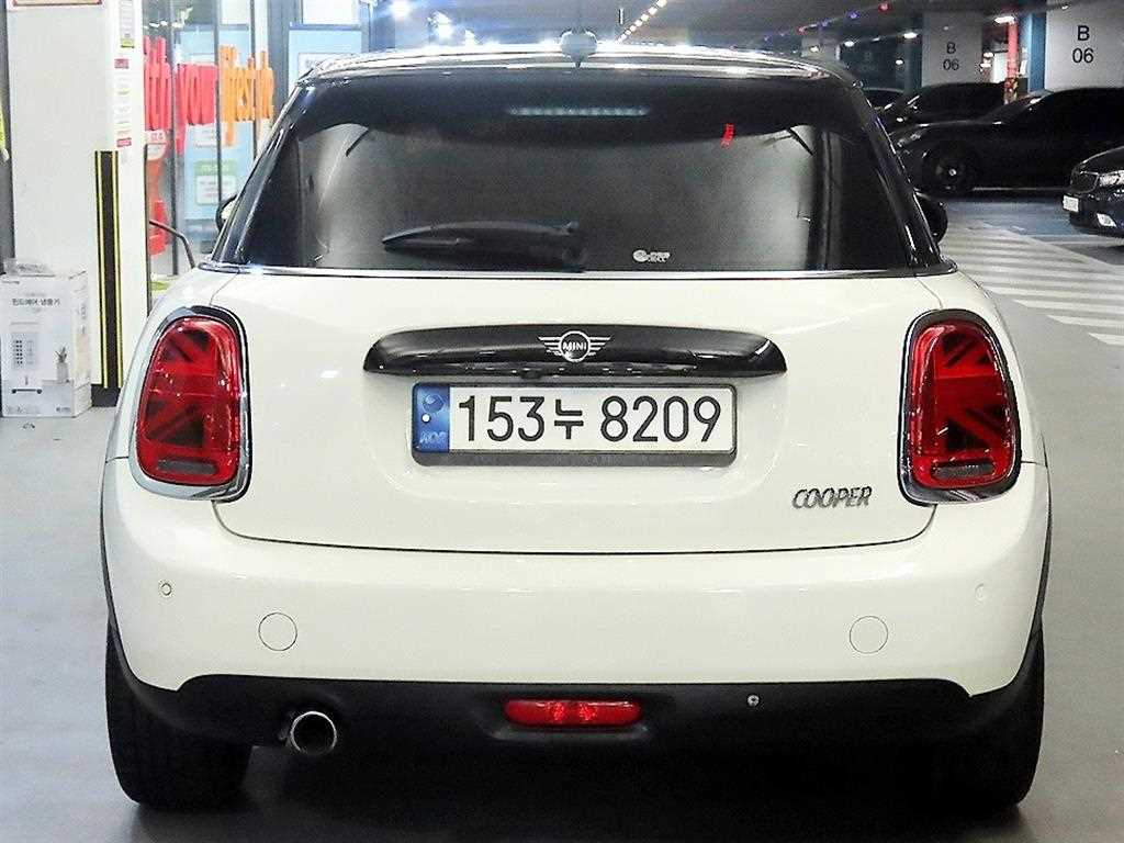 Mini Cooper - Vista 5
