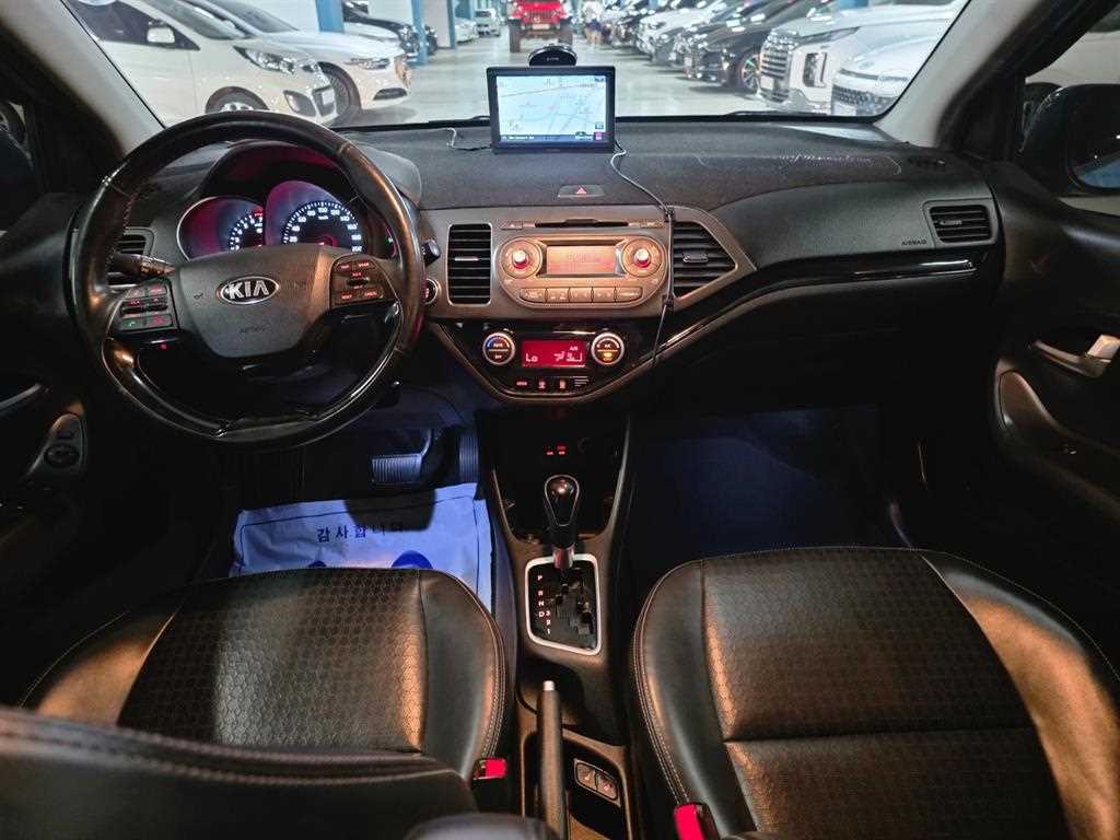 KIA Morning - Vista 5