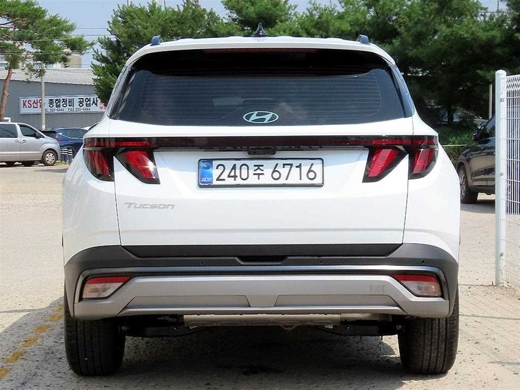 HYUNDAI Tucson - Vista 4