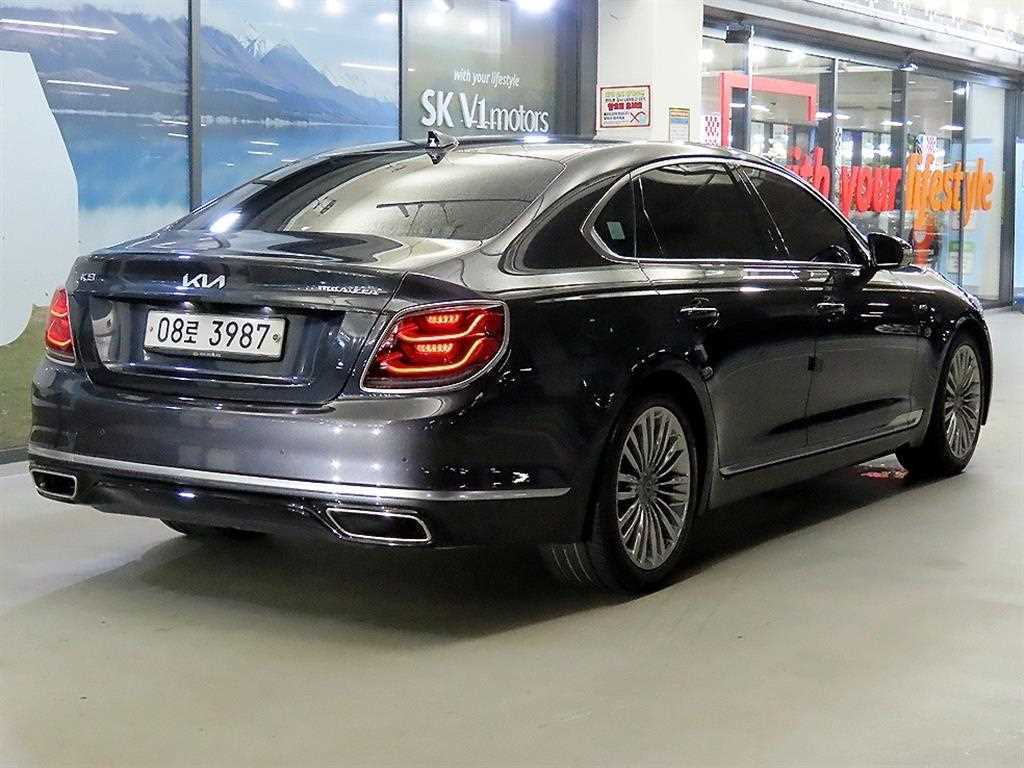 KIA K9 - Vista 4